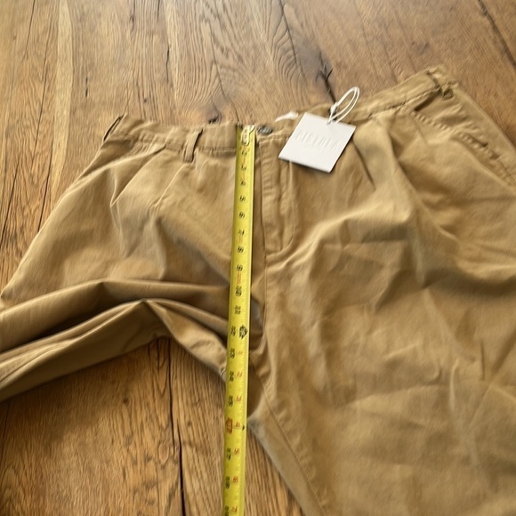 Pistola Khaki pleated trousers, Size 33, NWT - Picture 7 of 8